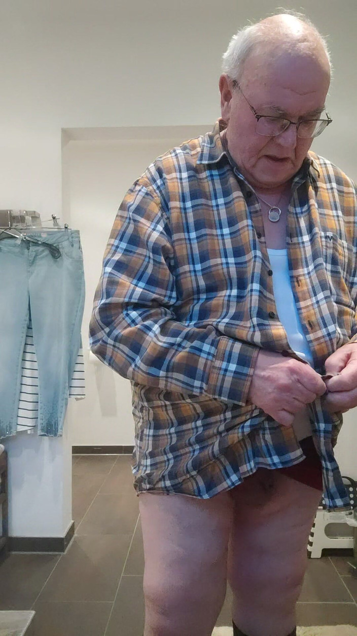 Karlchengeil: Je teste mon nouvel outil massagre