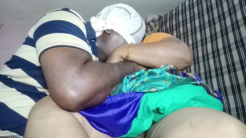 Tamil Anti Uma: Bibi prema saya datang ke rumah saya setelah lama. Ketika...