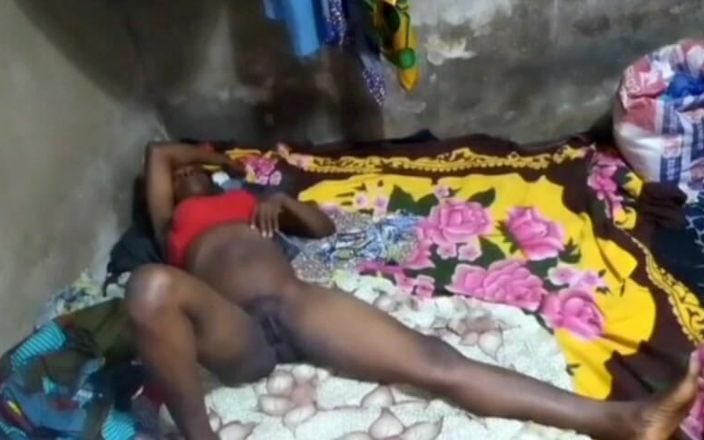 Pornsexlive: Eu como minha sogra que já estava me esperando na...