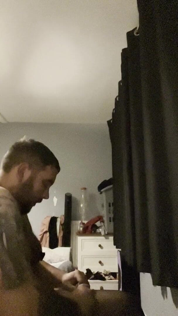 Shaun Cbt: Anální Crossdressers spoutaný penis a koule s propíchnutými bradavkami