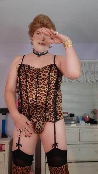 Victoria Lecherri: Story 2: Bachelorette party!