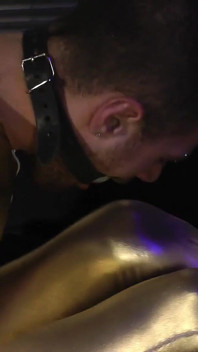 ความท้าทาย Zeus Goldy Bondage