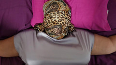 Slutty Ms B: Istri nakal ini dihukum gara-gara penggoda sama suaminya