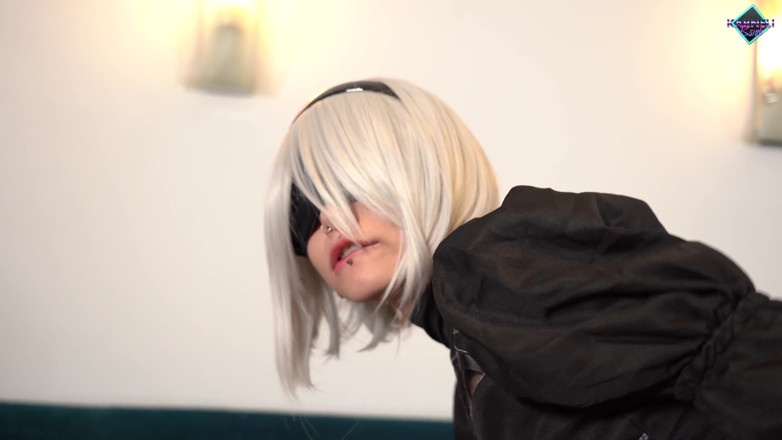 Karneli Bandi: Nier Automata 2B suka anal dan menunggangi dildo. Karneli Bandi