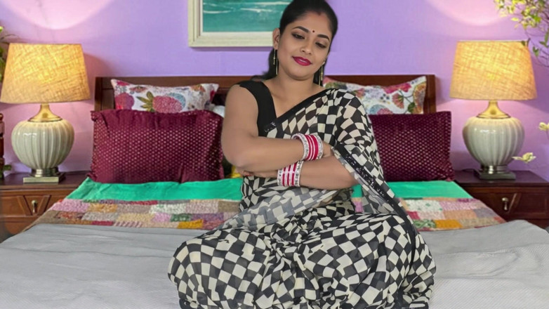 Necola: New Married Bhabhi Beatifull Saree Look Fucking New Style Viral...