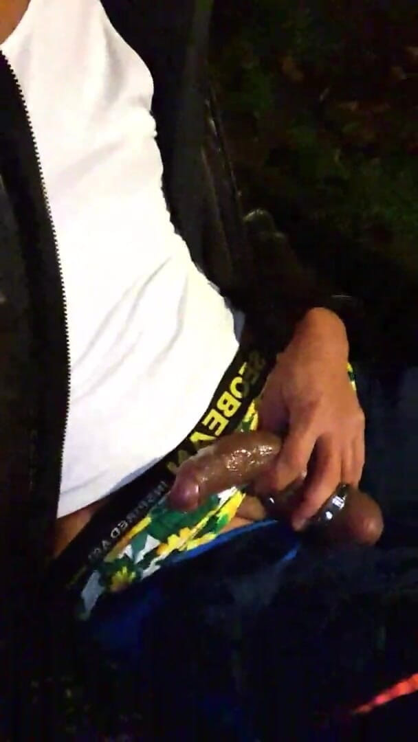 Slutboyben: Slutboyben cam4 脑筋户外猪我完成了公共摄像头4表演