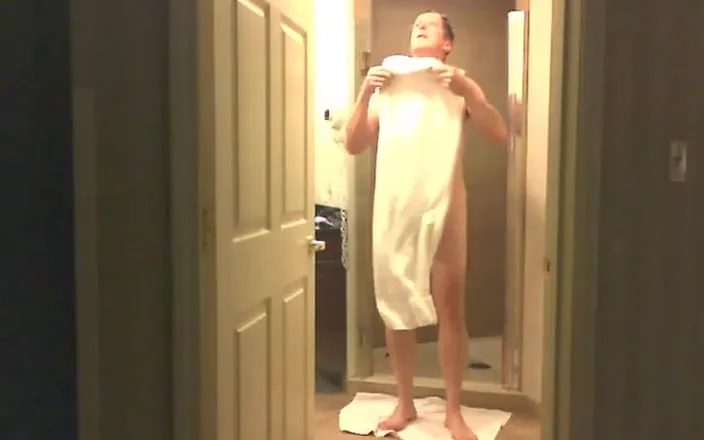 Jon Blackwood: Hotel Shower - Classic