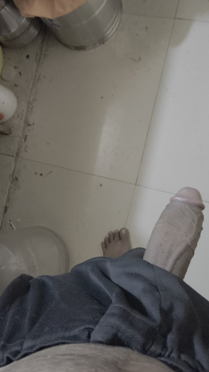 DevthebigD: Un cazzo enorme per la tua moglie bollente