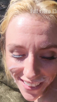 Sexy Blondine Bekommt Draußen Muschi Geleckt Und Mit Sperma Bedeckt