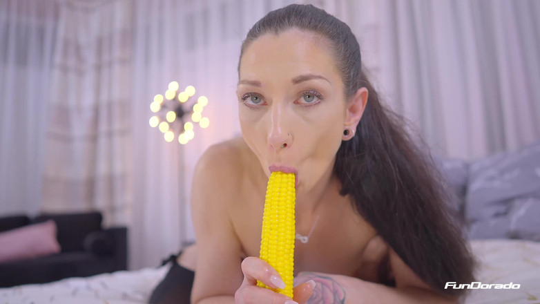 FunDo Casting: Ateşli svenja - 2. raunt - sana kendimle ilgili bir şey göstereceğim!