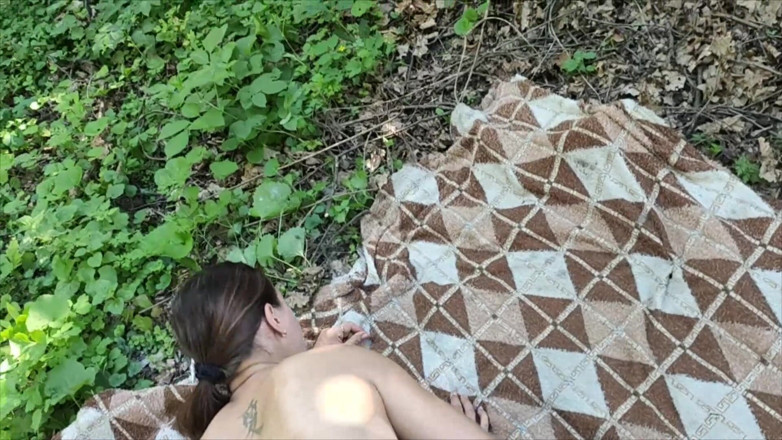 Horny Fuck Bitches: Dua wanita tajam dan saya sendiri