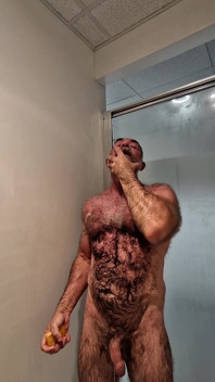 Hairy Muscle Stepdaddy Showering