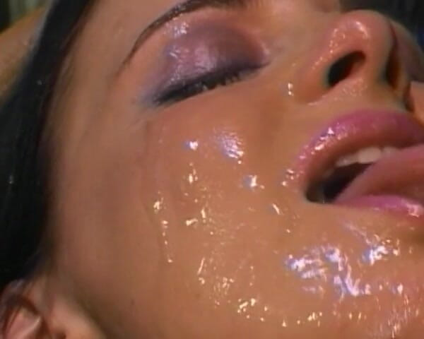 Filles Francaises: Superb French Babe Sprayed with Big Loads of Jizz
