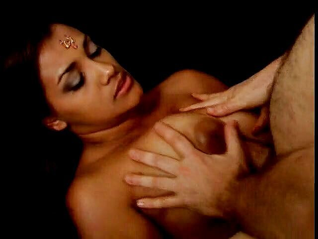 Girls Download Porn: 흑인 대물 자지에게 따먹히는 거유 밀프