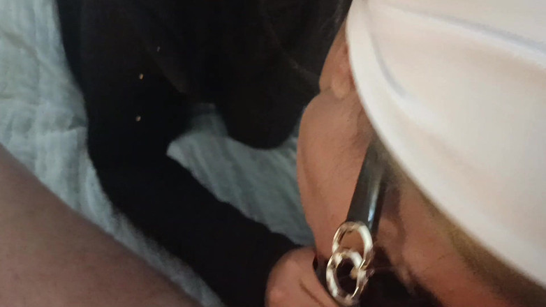 LauraOnHeels: MILF con gafas de sol POV felación con semen en...