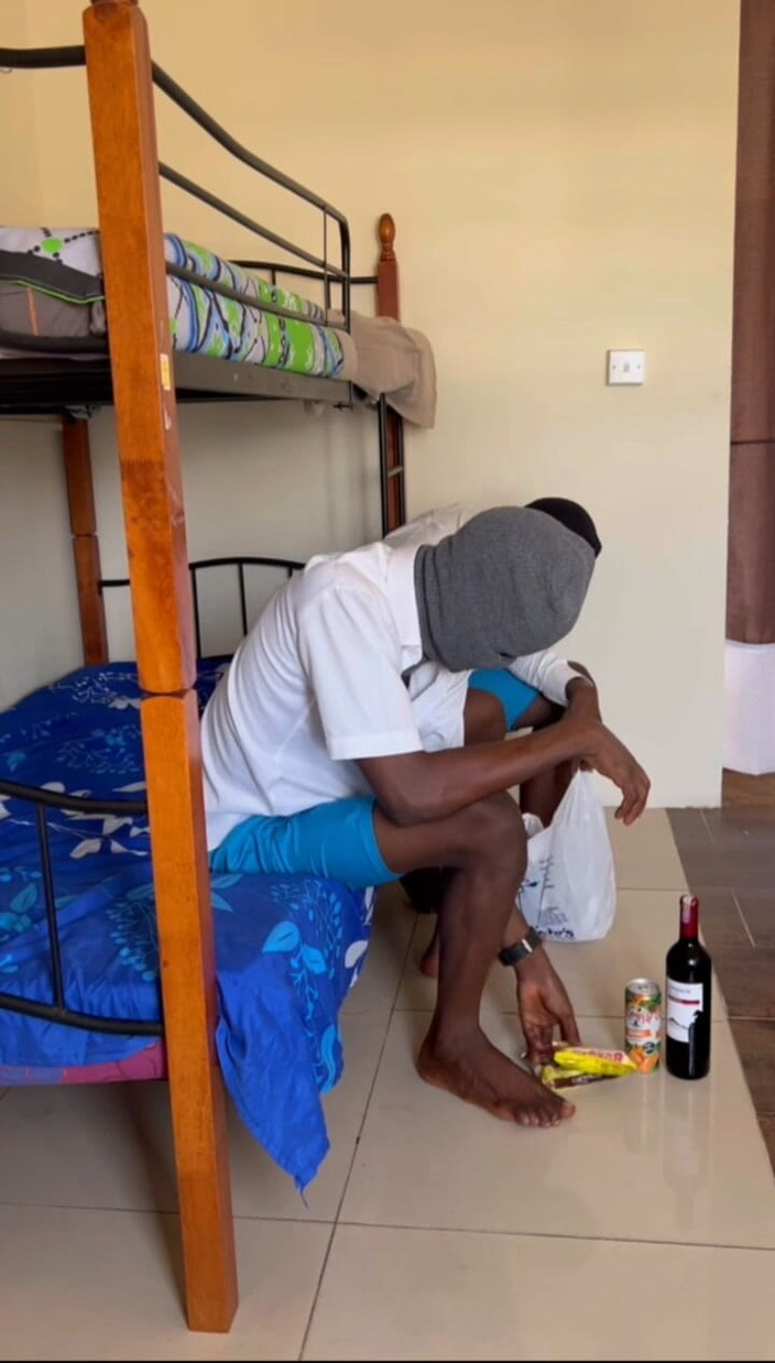 Chief_daddyy: Tajudeen Erkekler Lisesinde.