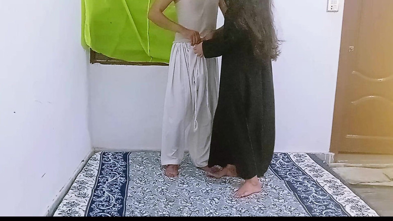 SuperIndian456: Desi ragazza indiana musulmana traditrice moglie ferzana bhabhi indossa un...