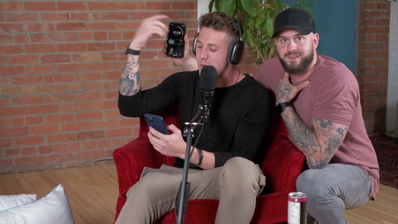 Pillow Talk: Greg O'Gallagher akan mencuri awek awak tanpa mencuba!!
