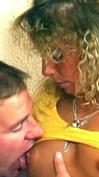 Blonde Mature Babe Deepthroats Drooling Cock Before Hard Pounding