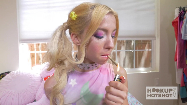 Hookup Hotshot: Gorgeous Tiny Blonde Teen Roughly Fucked in Online Hookup