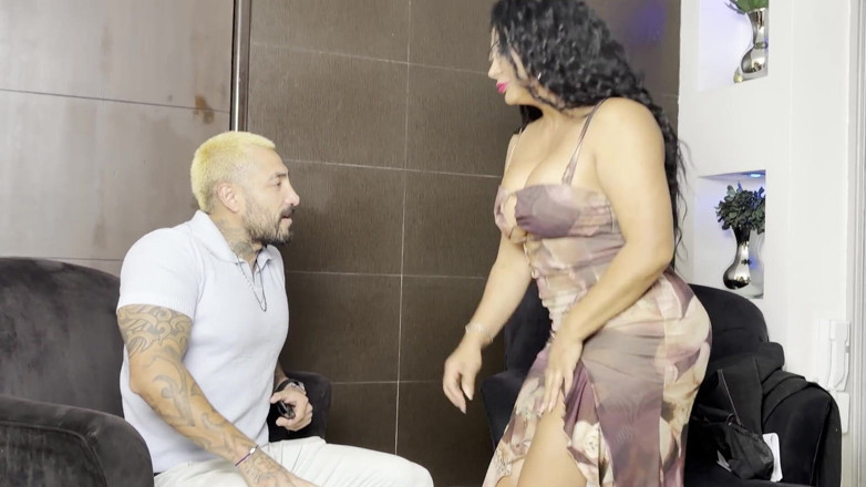 Calientehubxxx: The Mexican Lawyer in Mexico City