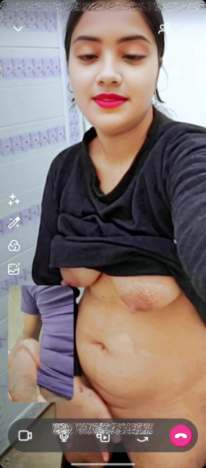 Your_aisha: Gadis sekolah cantik pamer sama gurunya di panggilan video whatsuup,...