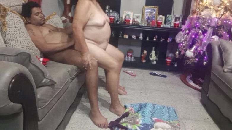 Sofixxx: Wat heerlijk mijn lul de rijpe stiefmoeder berijdt