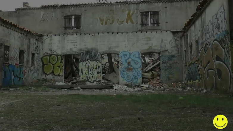 French Amateur Porn: Un agente immobiliare arabo biondo scopa per una vendita