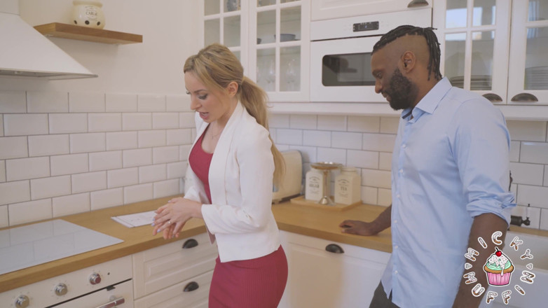 Micky Muffin Studio: This Is How I Get Every Apartment!