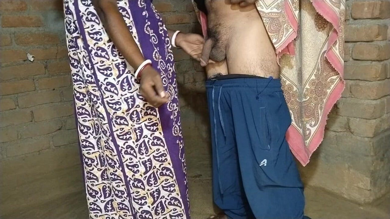 Pumi: ガオン・キ・サウテリ・バハン・ケ・サス セックスビデオ バナヤ・デジー・スタイル・ミー