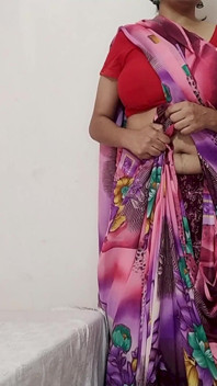 Desi Kamwali nosí moji manželku saree, omylem jsem ji ošukal, myslel jsem si, že je moje žena