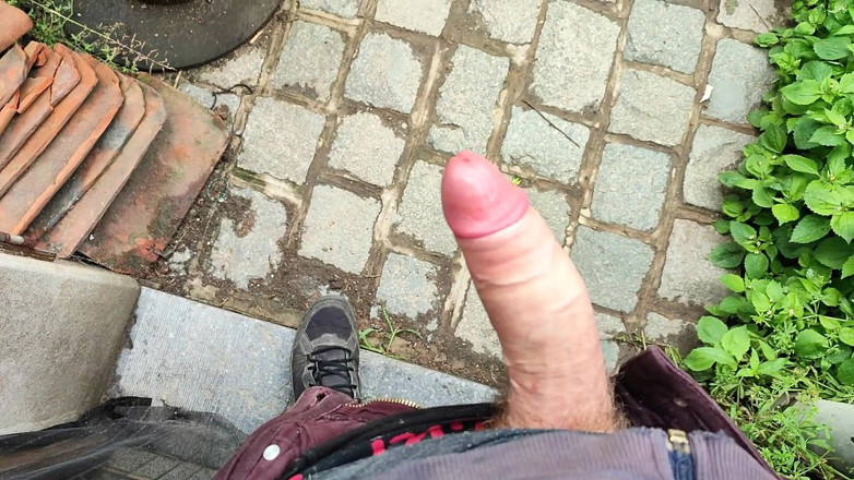 Sara B: POV: Outdoors cum