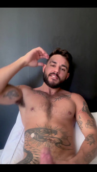Needing a Blowjog Here. Any Mouth Hungry for Thick Cock? Precisando De Uma Mamada. Alguma Boquinha Com Fome De Pica Grossa?