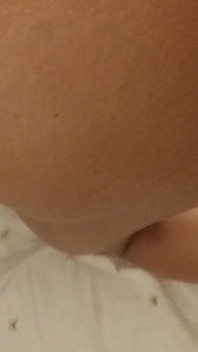 Büyük Klitorisli Komşuyla Çok Fazla Takılıp Geçiyorum