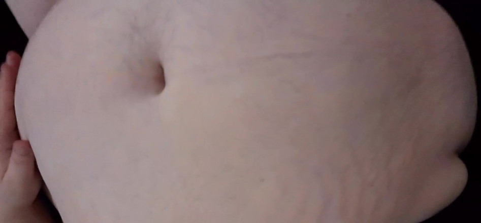 LaLaDelilah: 穿着新衣服感受自己！