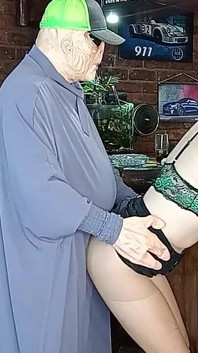 Dish Horny Alien Just Came Out of Space