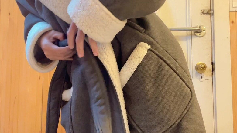 sweethanajapanese: Palec w cipce Następnie idzie do spuszczania wody