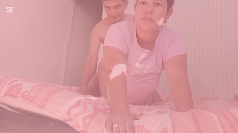 Valkyrie and Luigy Couple: Kouření zralé ženy