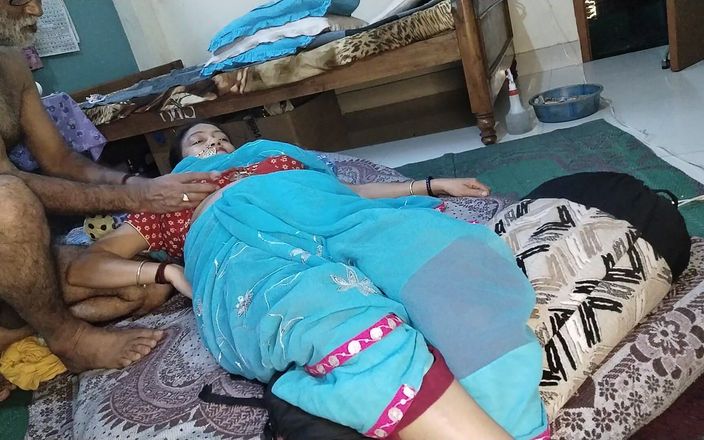 Anar Kali: Desi Bhabhi heiß, muschi und nippel berühren stiefvater