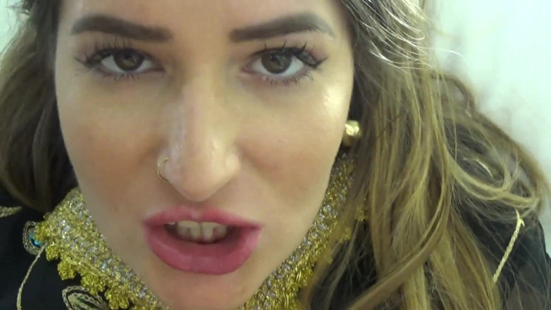 Amateur Homemade Porn: Fucking My Sexy Cute Arab Stepsister When Parents Are Outside