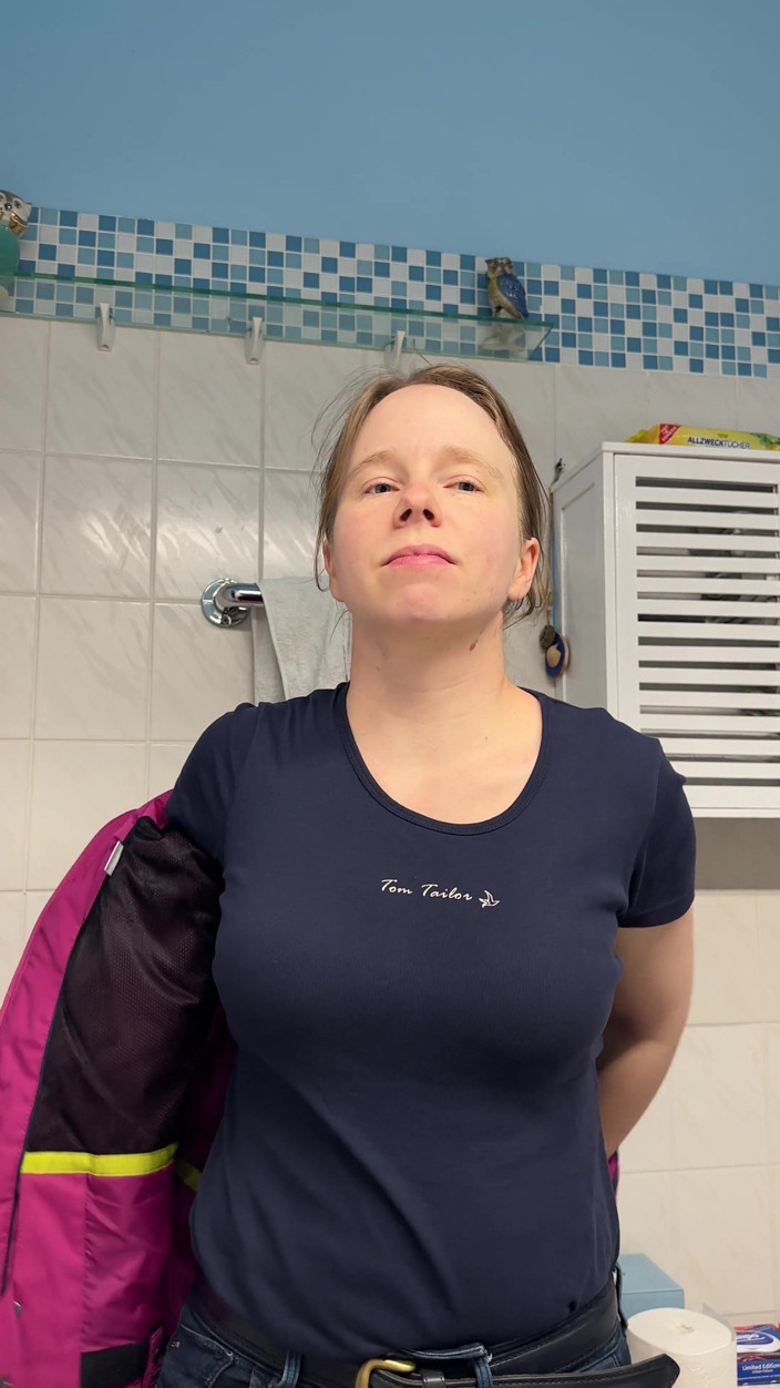 SweetLucy96: Mujer con tetas grandes
