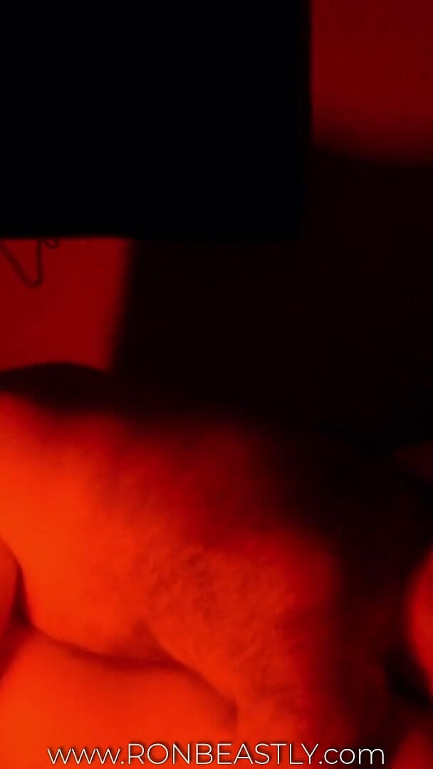 The Red Room with Shot by Oli (RonBeastly) The Red Room with Shot by Oli (RonBeastly)