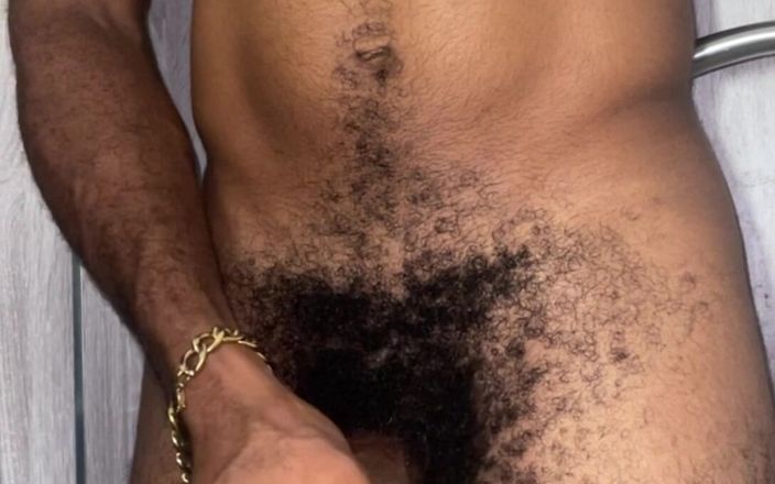 HornyVille Gay: Masturbando meu bbc