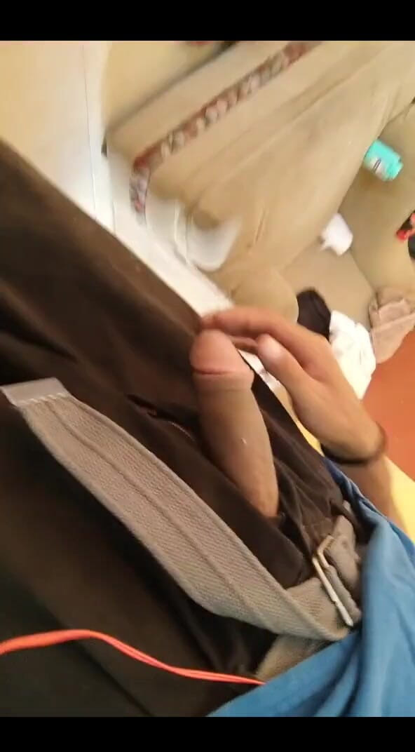 AlexAlejandro13: À la maison, je prends du lait