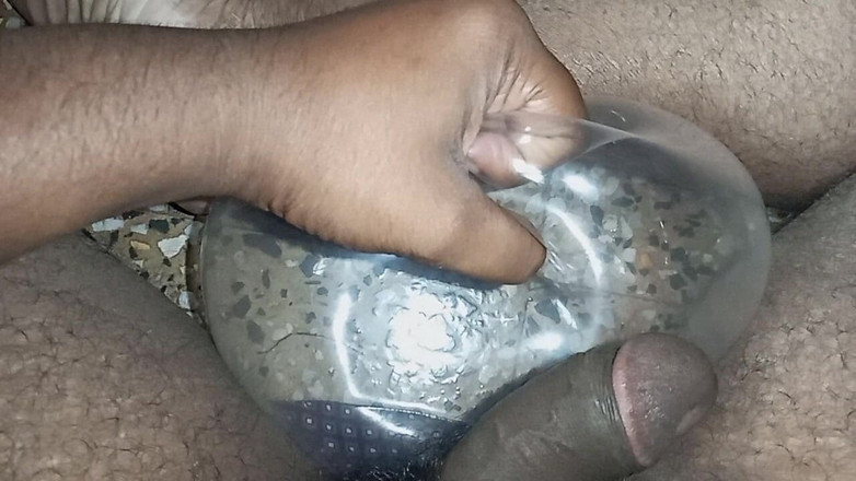 Sweet Indian cock: Hintli karımın amını ve büyük göğüslerini yalıyorum