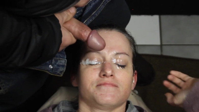 Dirty Dees: Gözlerini Kapat