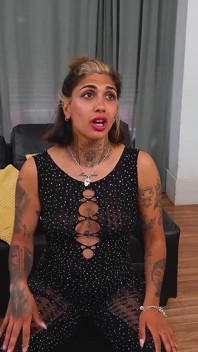 First Gangbang for a Vicious One. Valeria Del Río, Overwhelmed with Cocks in Fakings