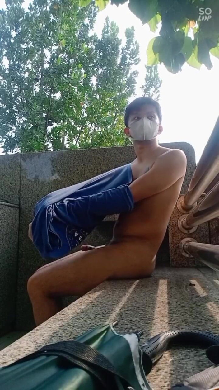 Rent A Gay Productions: Aisa Young Twink 야외에서 딸딸이와 정액