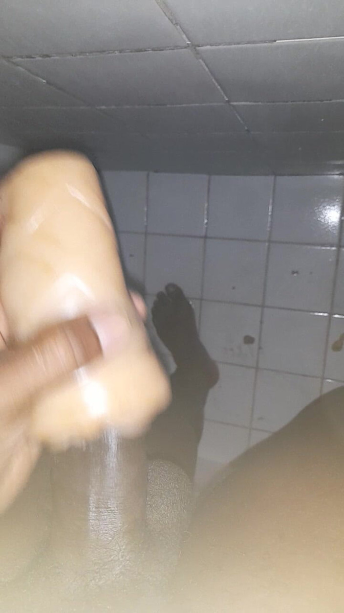 Black guy: S7 E8