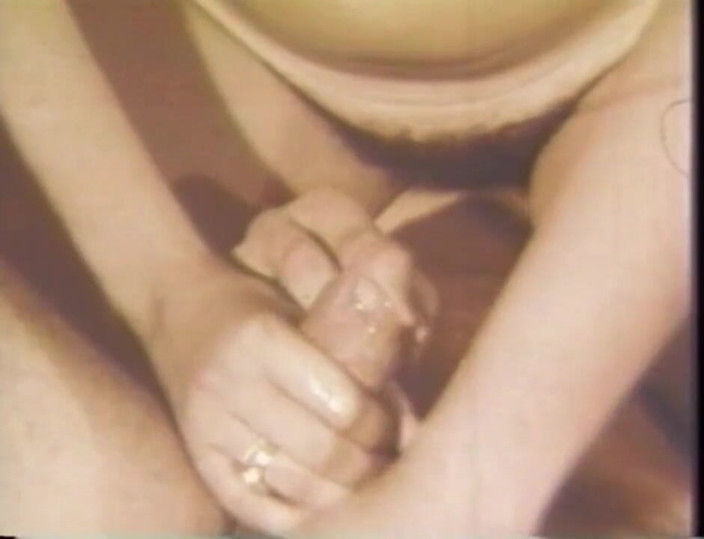 Vintage Usa: Slut with big boobs loves to suck cock